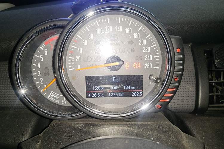 Used MINI 2014 1.5T COOPER Fun Instrument Cluster