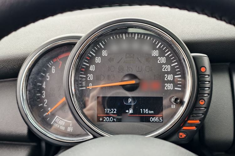 Used MINI 2014 1.2T ONE+ Interior 3