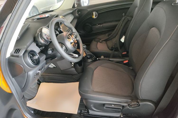 Used MINI 2014 1.5T COOPER Fun Left Front Seat