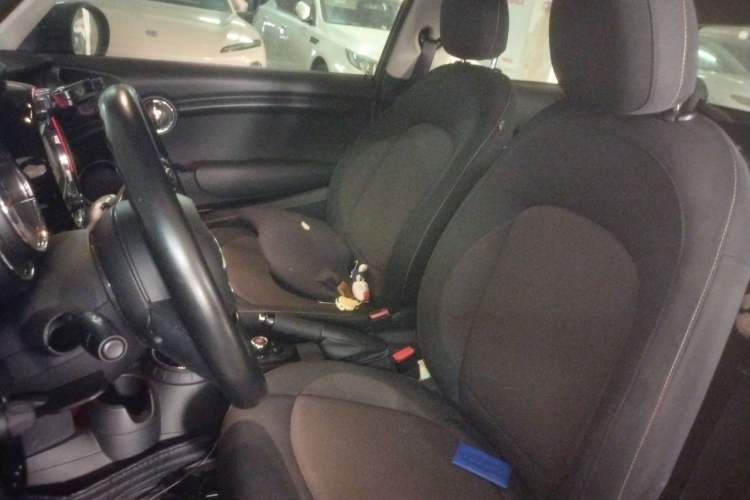 Used MINI 2014 1.5T COOPER Fun Left Front Seat