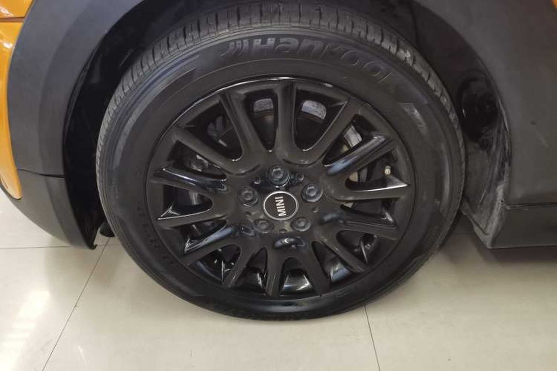 Used MINI 2014 1.2T ONE+ Left Front Wheel Hub