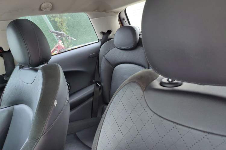Used MINI 2014 2.0T COOPER S Excitement Left Rear Seat