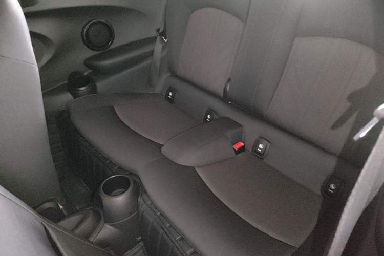 Used MINI 2014 1.5T COOPER Fun Left Rear Seat