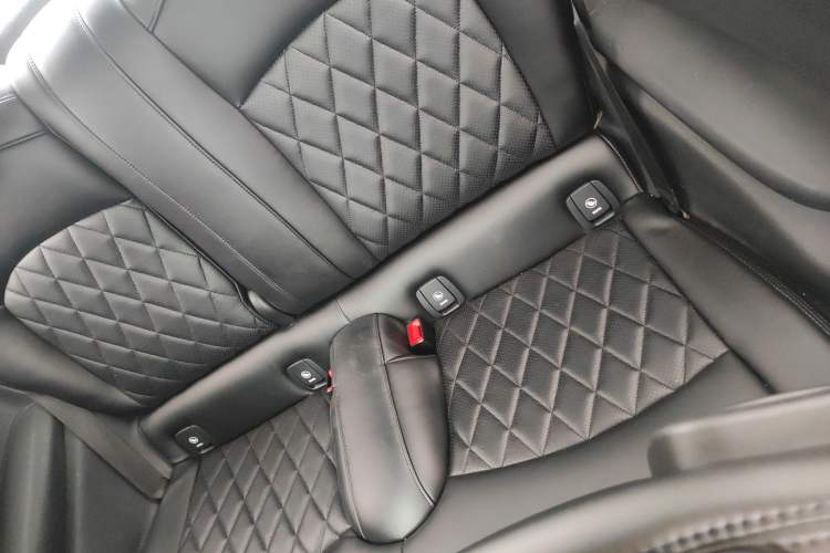 Used MINI 2014 1.2T ONE+ Left Rear Seat