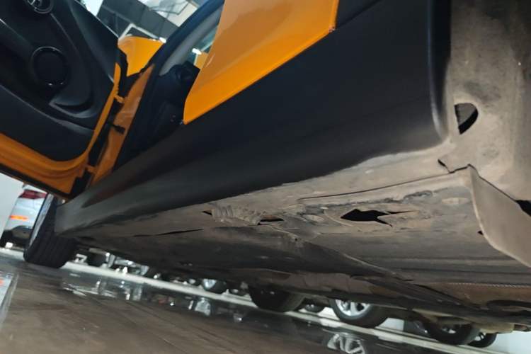 Used MINI 2014 1.2T ONE Left Side Sill