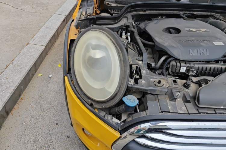 Used MINI 2014 1.2T ONE+ Right Front Headlight