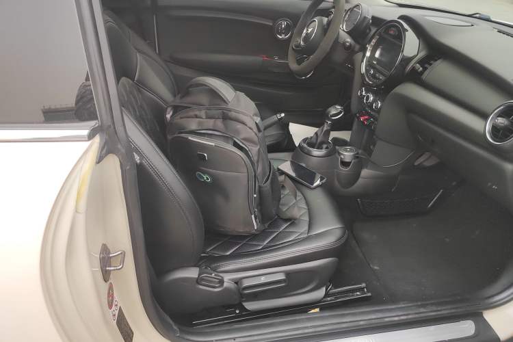 Used MINI 2014 1.2T ONE+ Right Front Seat