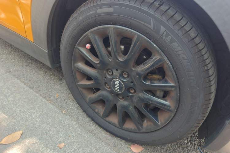 Used MINI 2014 1.5T COOPER Fun Right Front Wheel Hub