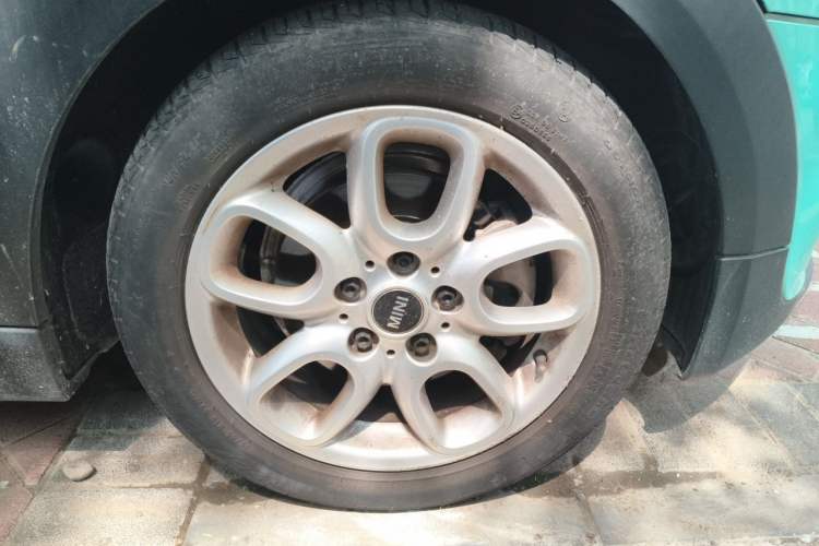 Used MINI 2014 1.5T COOPER Excitement Right Front Wheel Hub