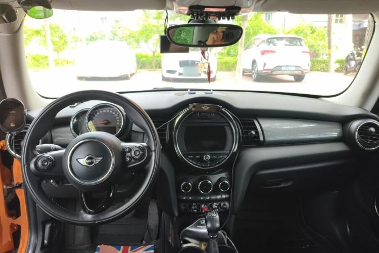 Used MINI 2014 1.5T COOPER Excitement Steering Wheel