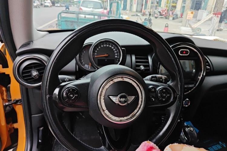 Used MINI 2014 1.2T ONE+ Steering Wheel