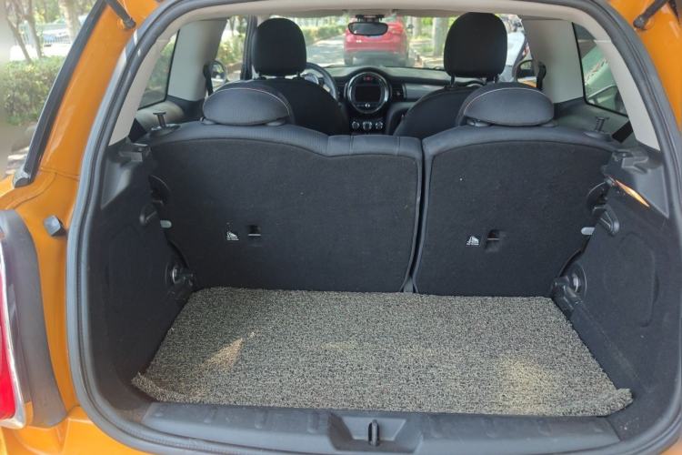 Used MINI 2014 1.5T COOPER Fun Trunk