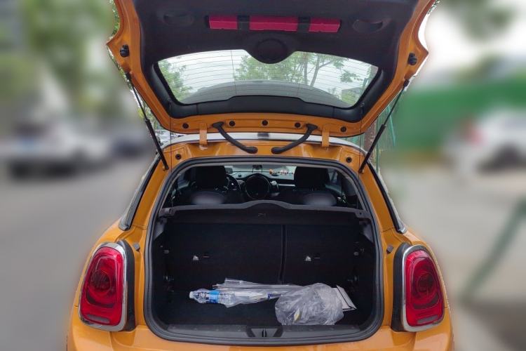 Used MINI 2014 2.0T COOPER S Excitement Trunk