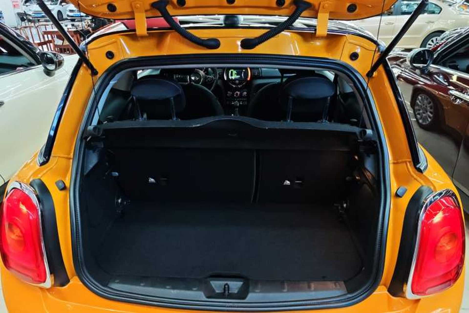 Used MINI 2014 1.5T COOPER Fun Trunk