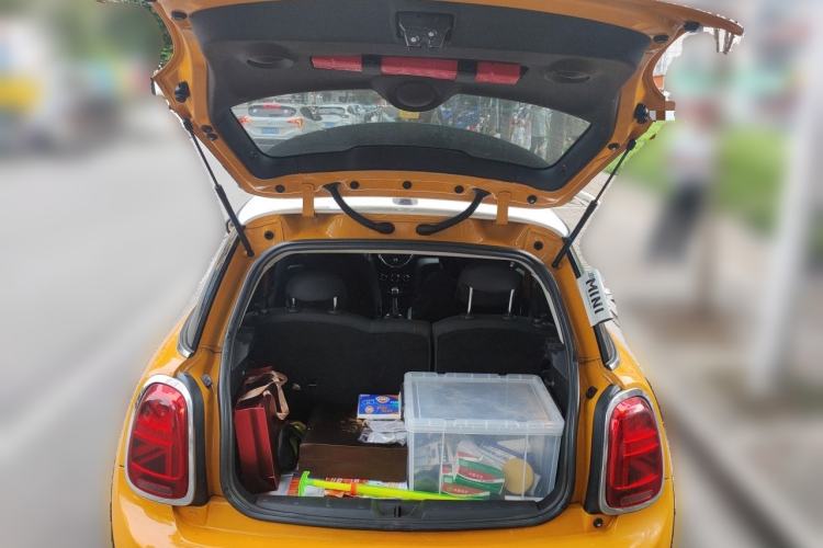 Used MINI 2014 1.5T COOPER Excitement Trunk
