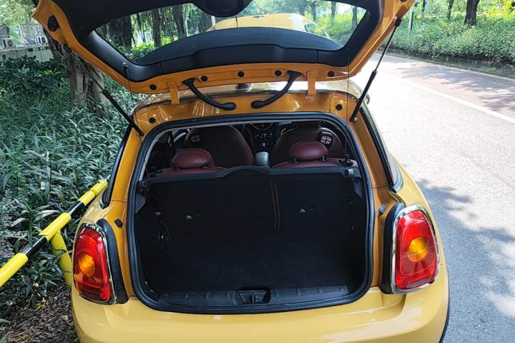Used MINI 2014 1.2T ONE Trunk