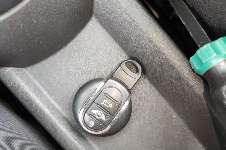 Used MINI 2014 1.2T ONE+ Vehicle Key