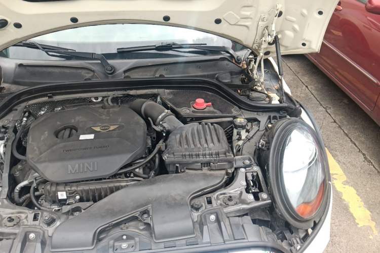 Used MINI 2015 1.5T COOPER Fun Five-Door Edition Engine Bay Left