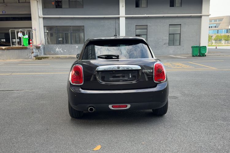 Used MINI 2015 1.5T COOPER Fun Five-Door Edition Exterior 5