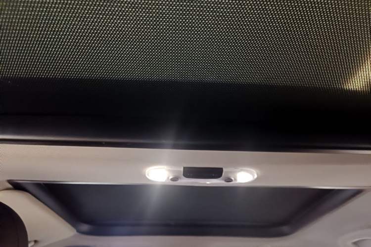 Used MINI 2015 1.5T COOPER Fun Five-Door Edition Headliner