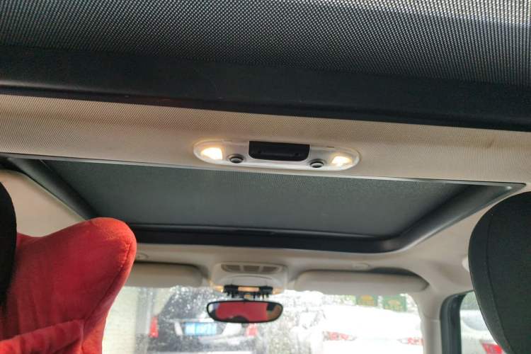 Used MINI 2015 1.5T COOPER Fun Five-Door Edition Headliner