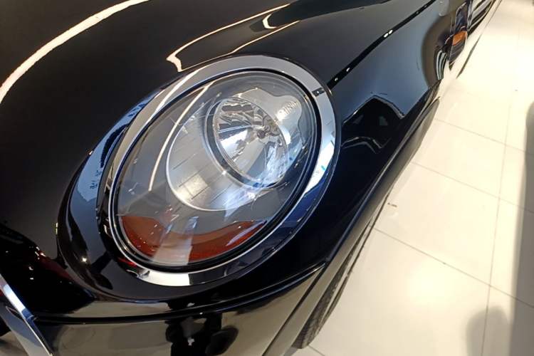 Used MINI 2015 1.5T COOPER Fun Five-Door Edition Left Front Headlight