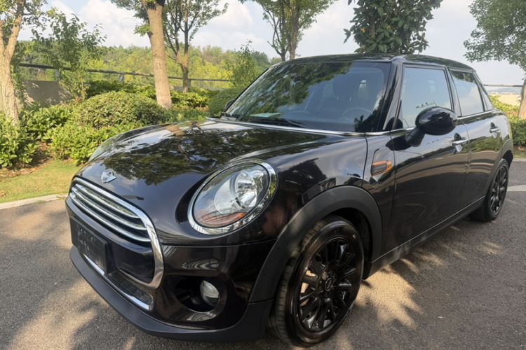 Used MINI 2015 1.5T COOPER Fun Five-Door Edition Guazi used car, China used car export, Used car for sale, Used cars, Cheapest cars for sale