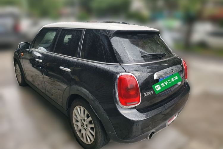 Used MINI 2015 1.5T COOPER Fun Five-Door Edition Rear Left 45 Deg