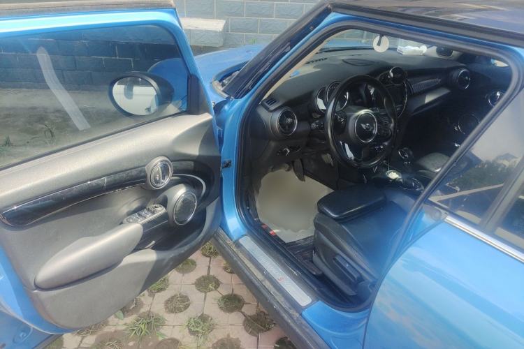 Used MINI 2015 2.0T COOPER S Five-Door Edition Driver Seat