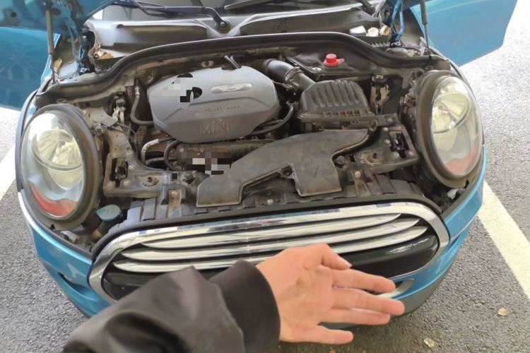 Used MINI 2015 1.5T COOPER Fun Five-Door Edition Engine Bay