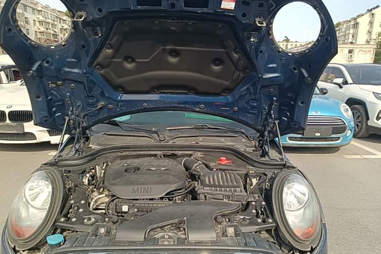 Used MINI 2015 1.5T COOPER Fun Five-Door Edition Engine Bay