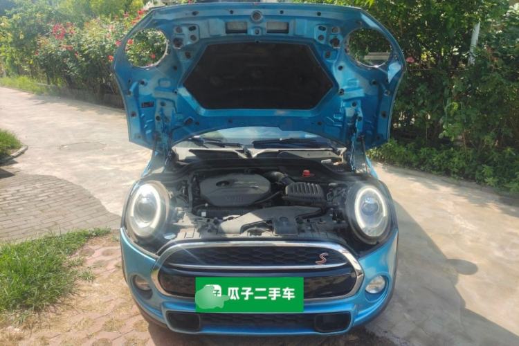 Used MINI 2015 2.0T COOPER S Five-Door Edition Engine Bay