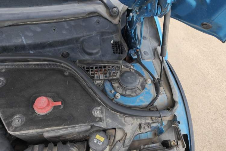 Used MINI 2015 1.5T COOPER Fun Five-Door Edition Engine Bay Left