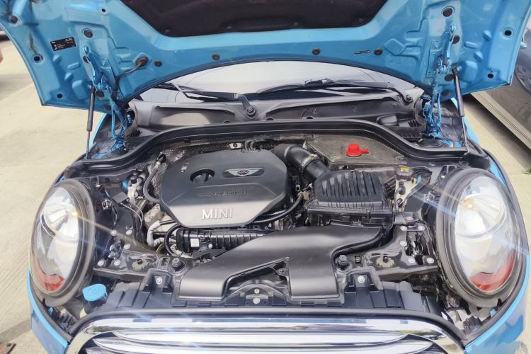 Used MINI 2015 1.2T ONE Five-Door Edition Engine Bay