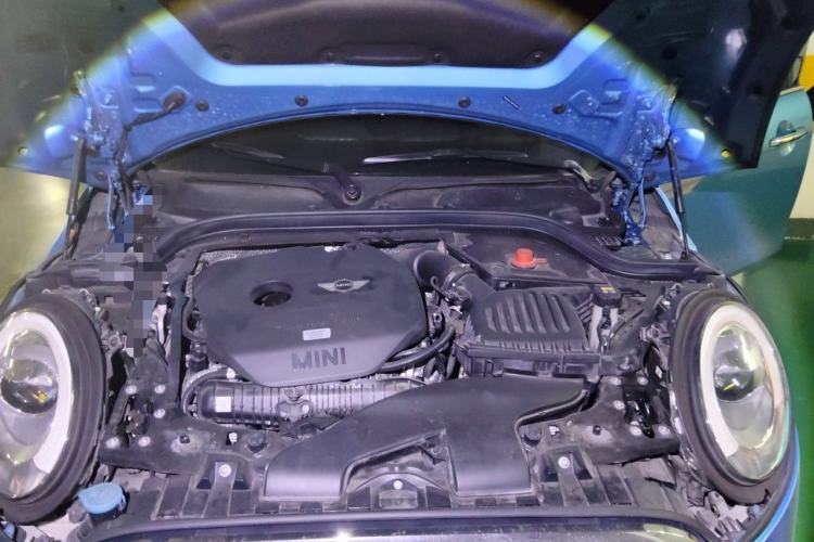 Used MINI 2015 2.0T COOPER S Five-Door Edition Engine Bay