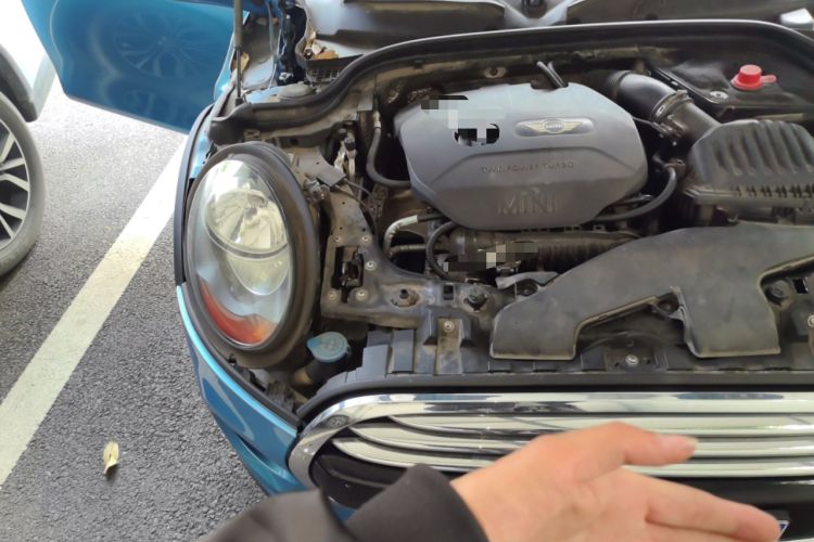 Used MINI 2015 1.5T COOPER Fun Five-Door Edition Engine Bay Right