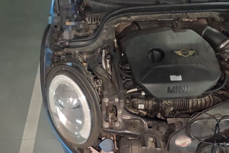 Used MINI 2015 2.0T COOPER S Five-Door Edition Engine Bay Right