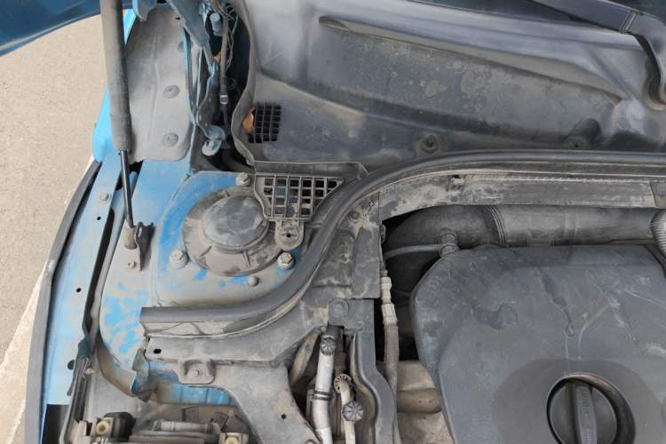 Used MINI 2015 1.5T COOPER Fun Five-Door Edition Engine Bay Right