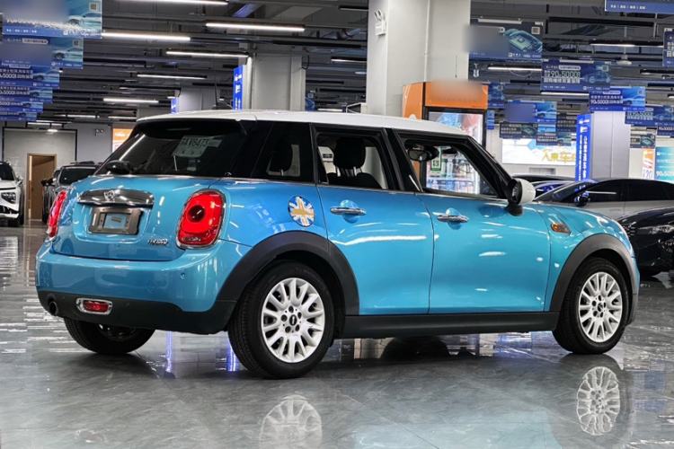 Used MINI 2015 1.5T COOPER Fun Five-Door Edition Exterior 1
