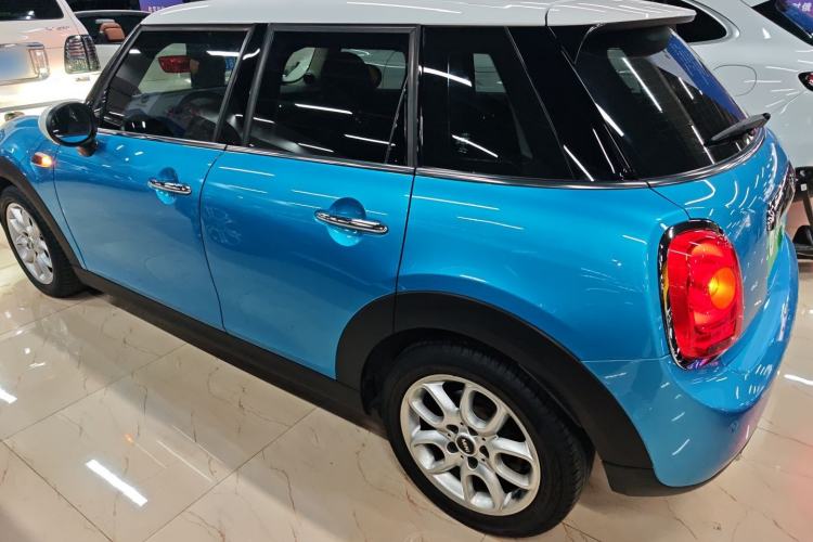 Used MINI 2015 1.5T COOPER Excitement Five-Door Edition Exterior 3