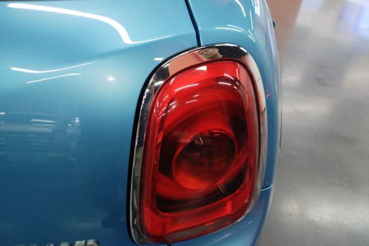 Used MINI 2015 1.5T COOPER Excitement Five-Door Edition Exterior 3