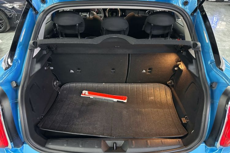 Used MINI 2015 1.5T COOPER Fun Five-Door Edition Exterior 7
