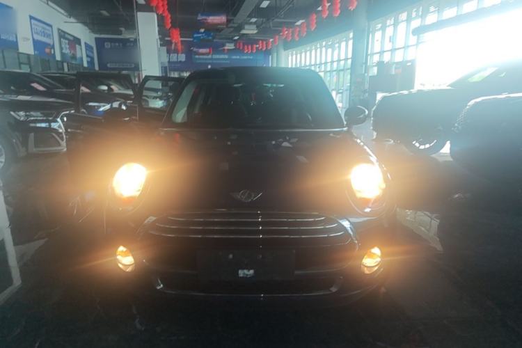 Used MINI 2015 1.5T COOPER Fun Five-Door Edition Front