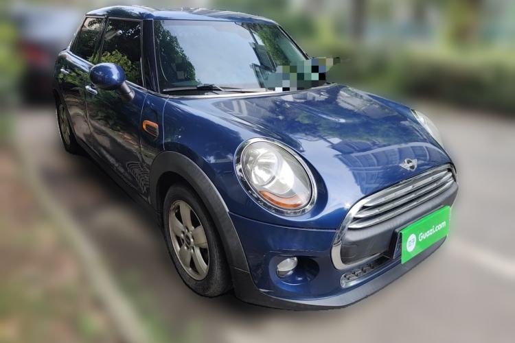 Used MINI 2015 1.2T ONE Five-Door Edition Front Right 45 Deg
