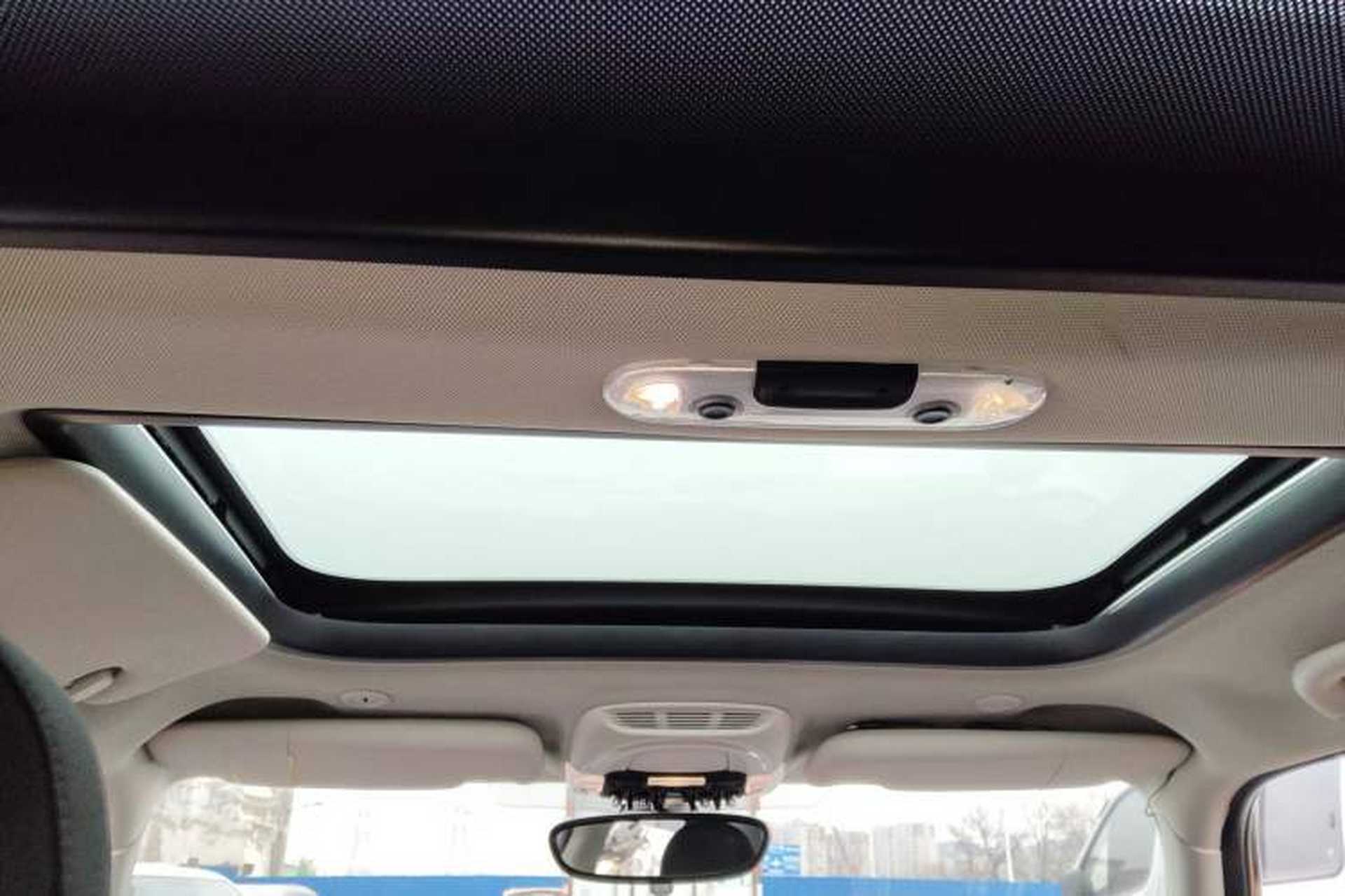 Used MINI 2015 1.5T COOPER Fun Five-Door Edition Headliner