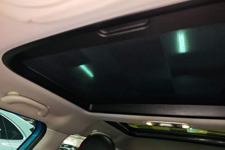 Used MINI 2015 1.5T COOPER Excitement Five-Door Edition Headliner