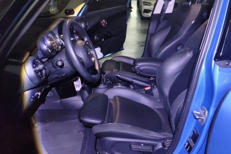 Used MINI 2015 2.0T COOPER S Five-Door Edition Left Front Seat