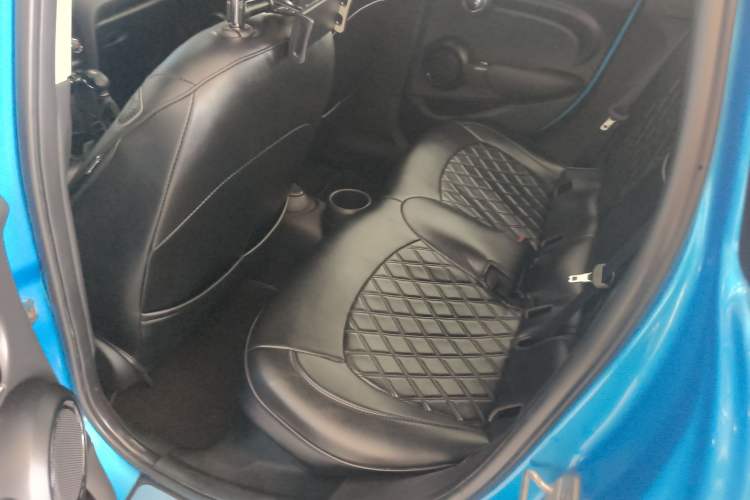 Used MINI 2015 1.2T ONE Five-Door Edition Left Rear Seat