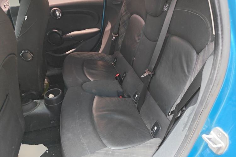 Used MINI 2015 1.5T COOPER Fun Five-Door Edition Left Rear Seat