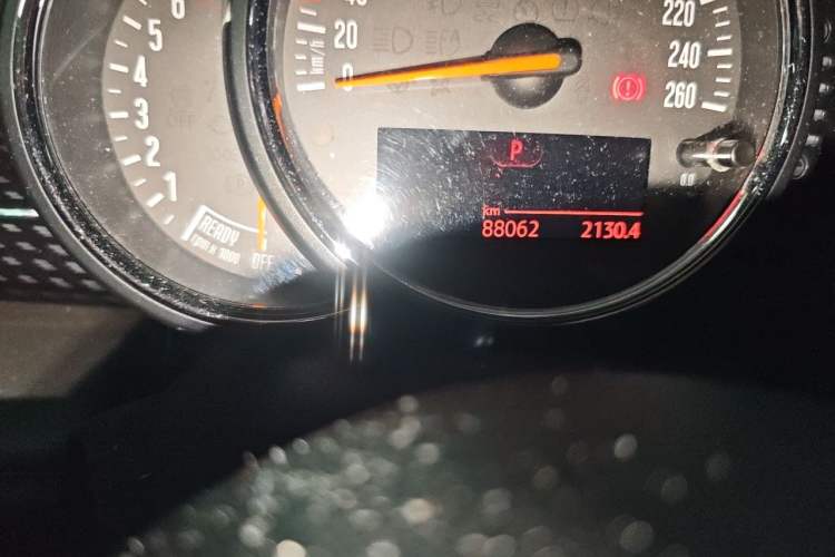 Used MINI 2015 2.0T COOPER S Five-Door Edition Odometer Close Up